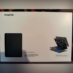 Mophie Transparent Slim Hardshell Case for MacBook Pro 16.
